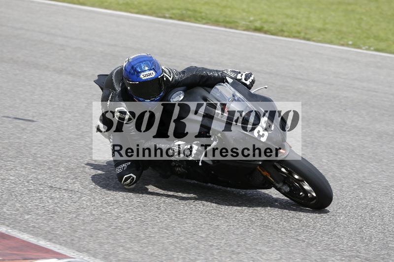 /Archiv-2024/29 12.06.2024 MOTO.CH Track Day ADR/Gruppe rot/39